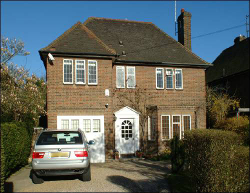 025 Kingsley Way